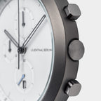 Chronograph – Dark Silver White
