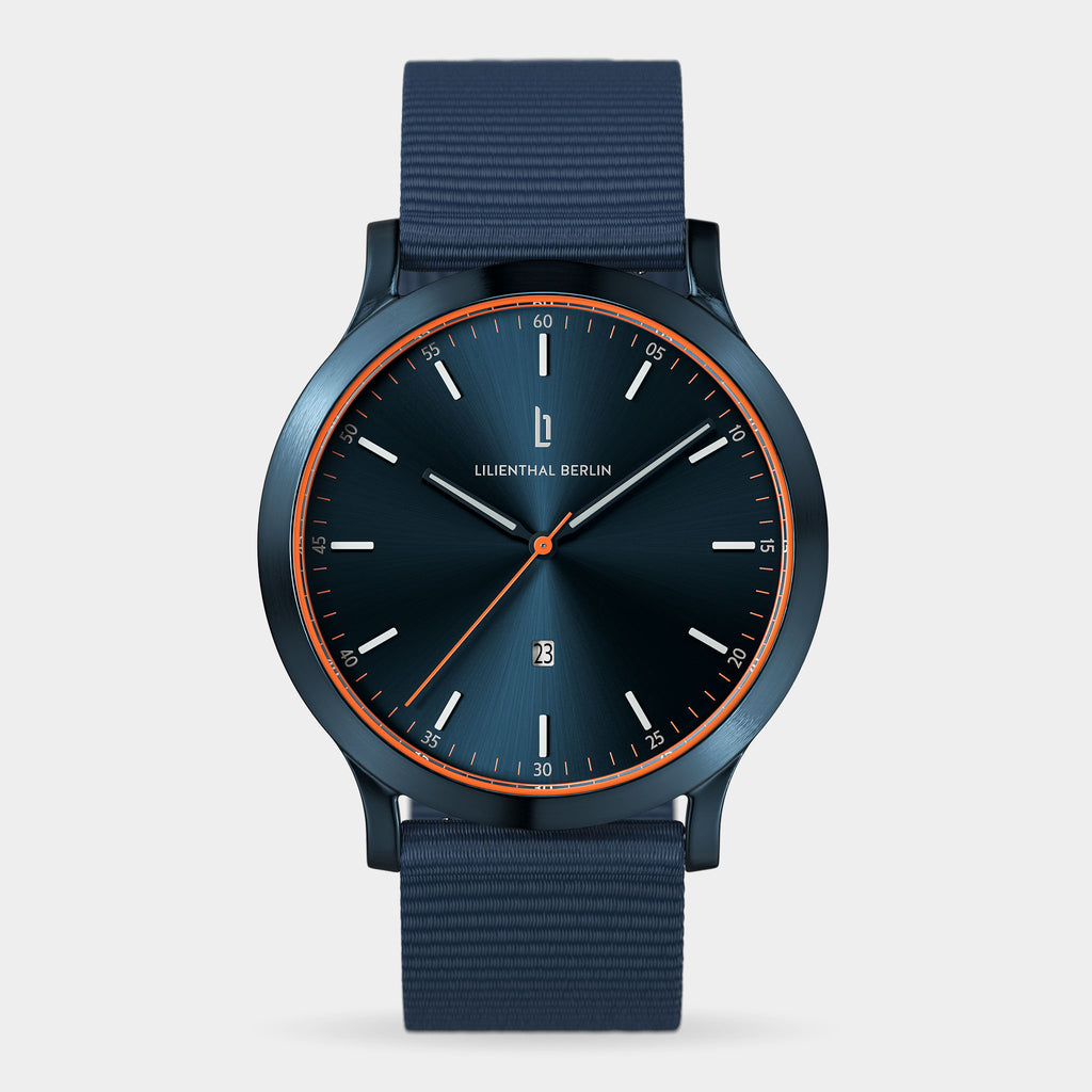 Huxley – Blue Orange