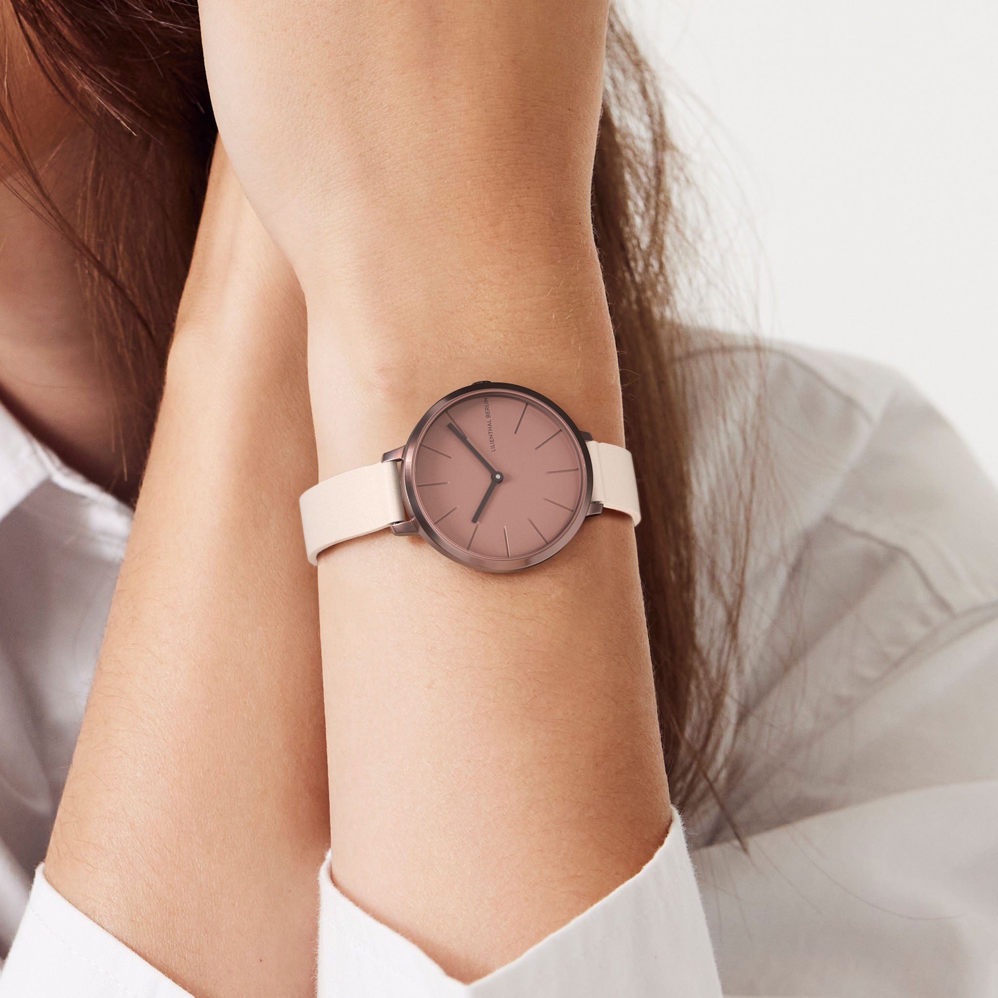 Rosalux – Smoky Taupe